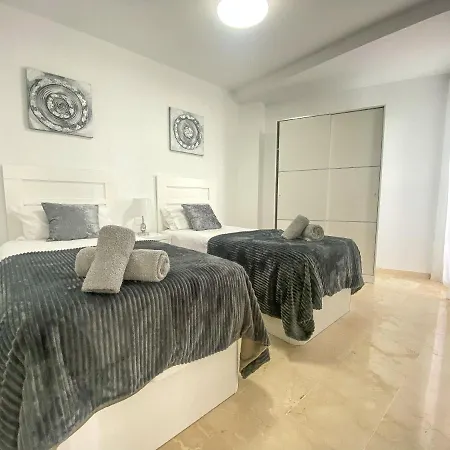 Small Oasis #2 - Manilva Apartamento Estepona