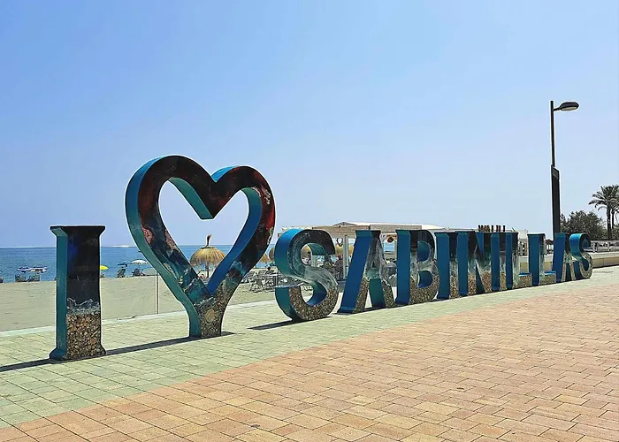 Small Oasis #2 - Manilva